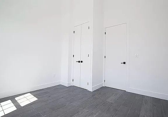 3rd image of 245 Troutman St APT 2L