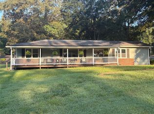 4749 Cox St SE, Acworth, GA 30101