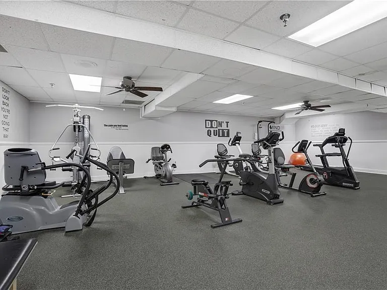 300 Johnson Ferry Rd NE #B902 — Photo 26