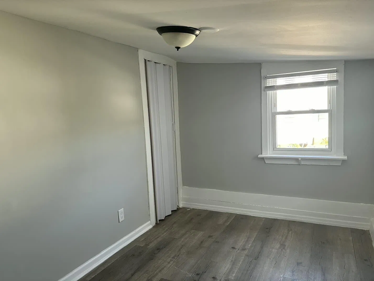 1406 Summerfield Ave - 1406 Summerfield Ave Apt 2 — Photo 2
