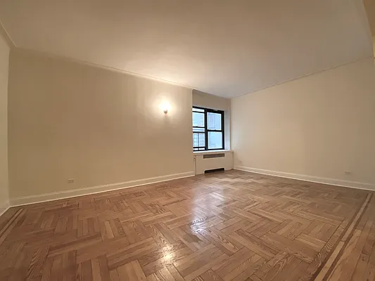 Rented by Sovereign Associates | media 4