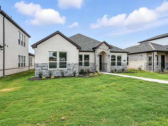 3rd image of 209 Nwa Allen Blvd