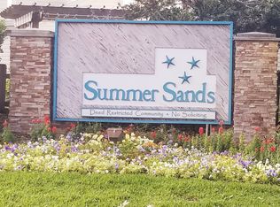 1525 Summer Sands Dr, Neptune Beach, FL 32266