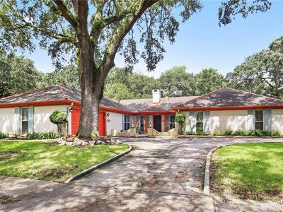 5726 Durham Dr, New Orleans, LA, 70131
