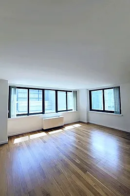 Rented by Corcoran | media 29