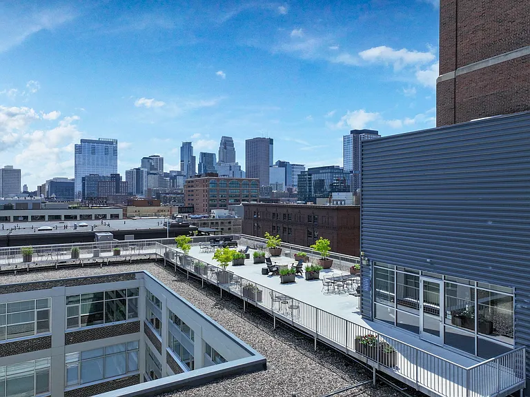 700 Washington Ave N #208 — Photo 17