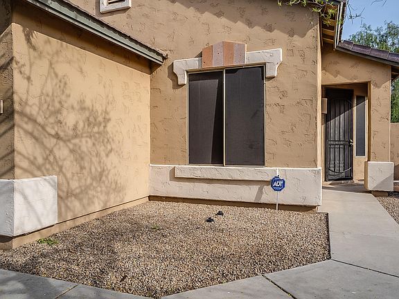 4th image of 5760 W Alice Ave