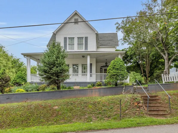 253 Main St, Ducktown, TN 37326