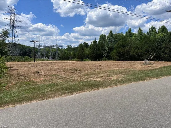 213 Feezor Rd Unit 3, Mocksville, NC 27028