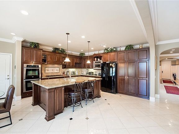 3rd image of 3209 Stoneberry Ln