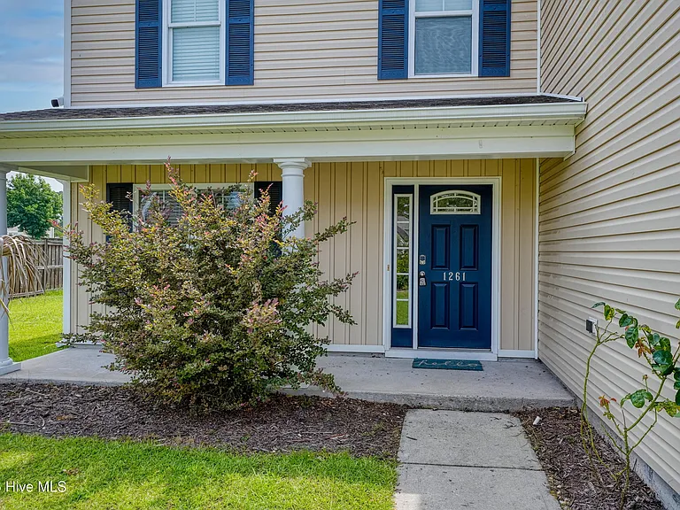 1261 S Brook Rd — Photo 2