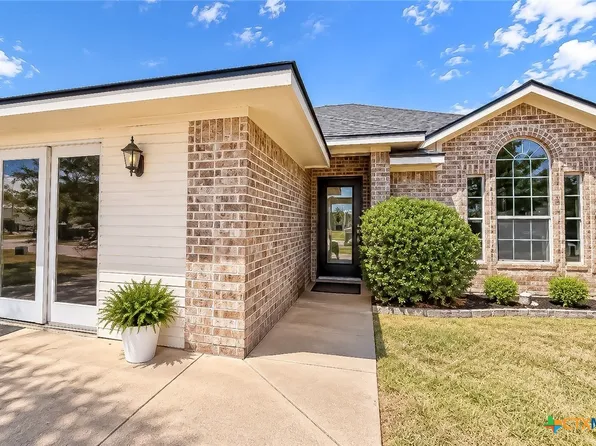 203 Knight Ln, Waco, TX 76705
