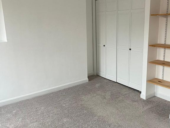 1st bedroom