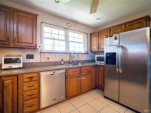 5th image of 3666 Olde Willow Dr