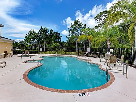 5th image of 1474 Grantham Dr