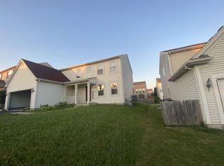 39387 N Queensbury Ln, Beach Park, IL 60083