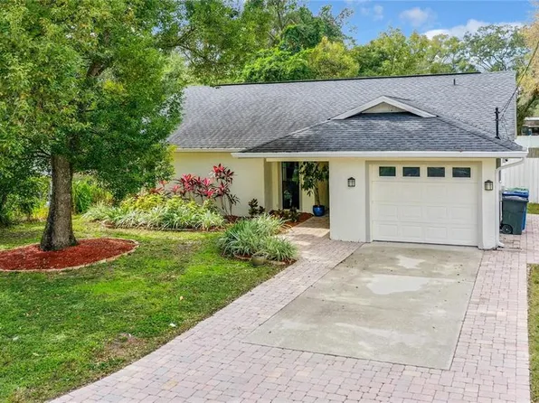 9412 N CONNECHUSETT ROAD, TAMPA, FL 33617