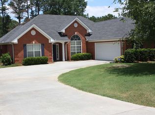 2715 Dean Ct, Conyers, GA 30094