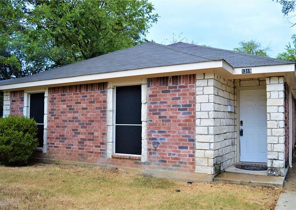1st image of 1319 W Saner Ave