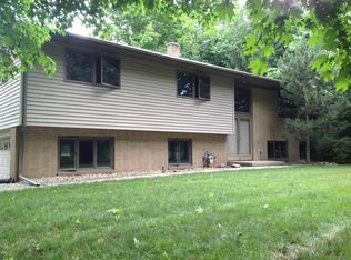 96 Barry St SW, Grandville, MI 49418