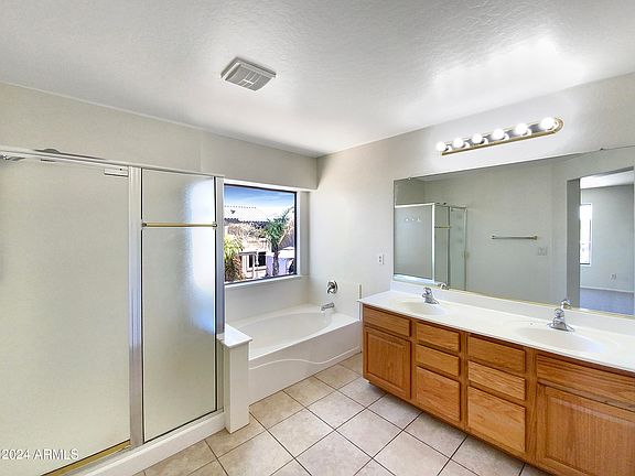 5th image of 9136 W KIRBY Avenue