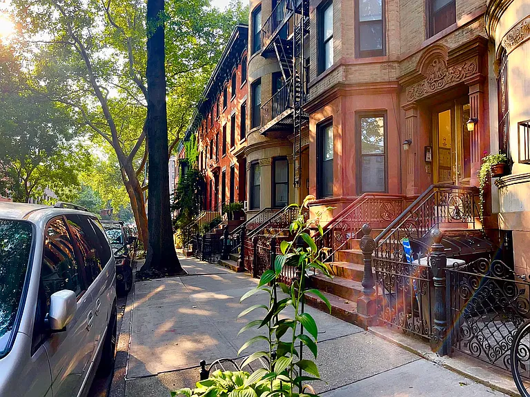 447 State St #4 — Photo 39