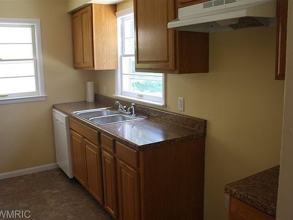 4th image of 1416 Hamelink Dr