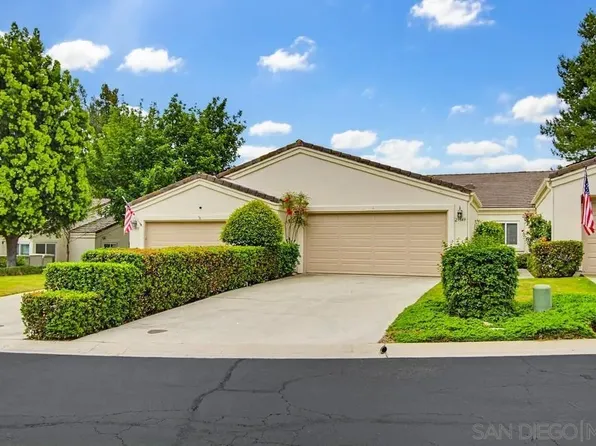 29549 Circle R Greens Dr, Escondido, CA 92026