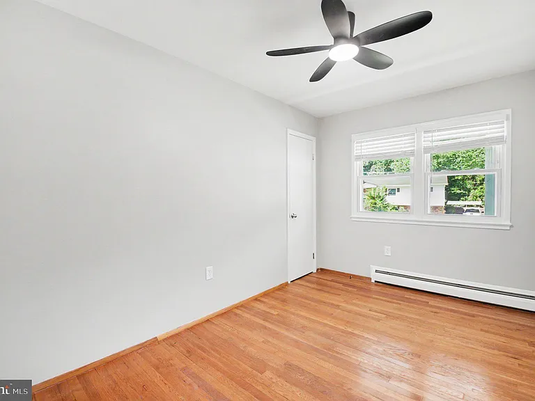 4522 Glendale Rd — Photo 13