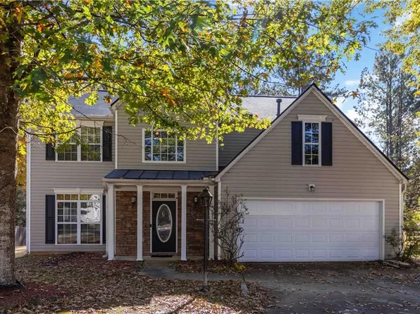 3967 Moos Creek Ct, Loganville, GA 30052