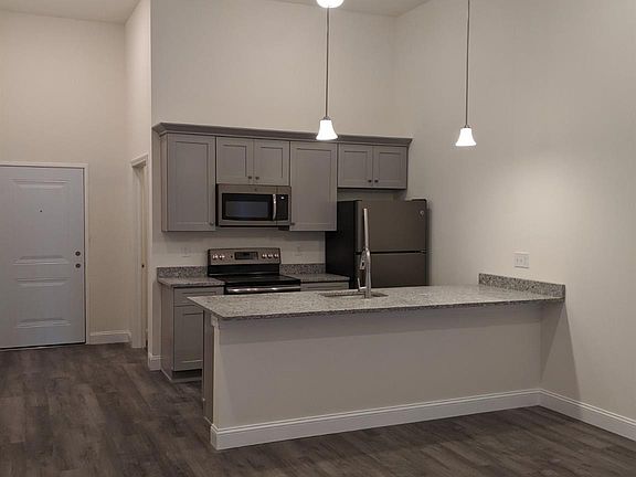 5th image of 12 White St #11