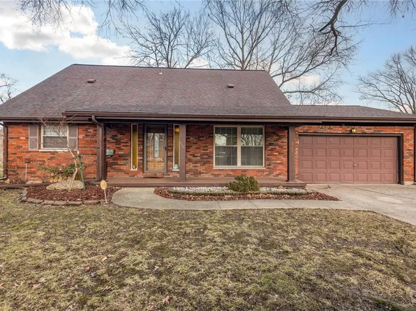 3258 Kilarney Dr, Granite City, IL 62040