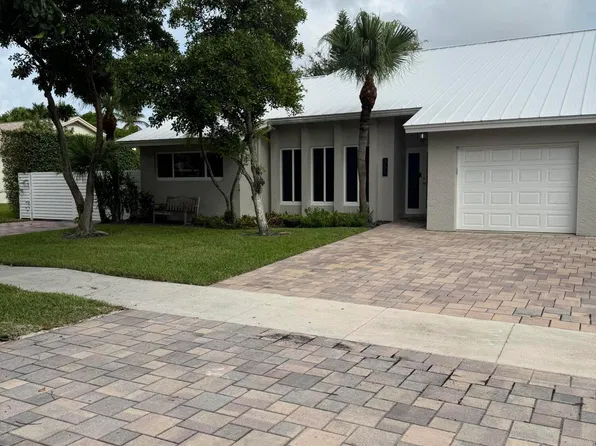 355 SE 7th St, Dania Beach, FL 33004