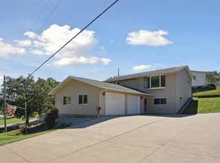 1415 Main St, Lansing, IA 52151