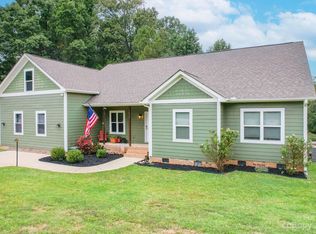 1622 Hensley Rd E, Fort Mill, SC 29715