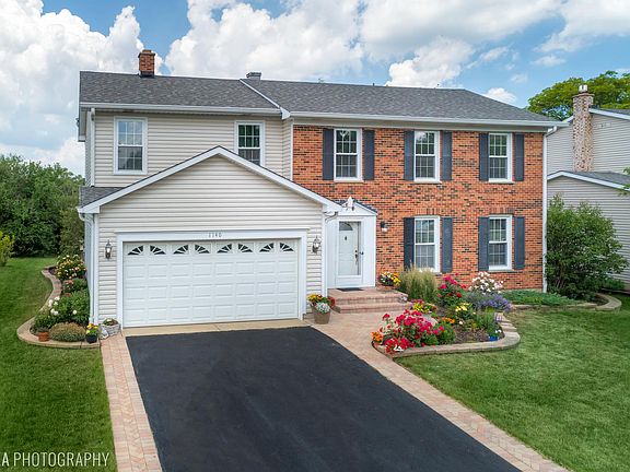 3rd image of 1140 Dresden Dr