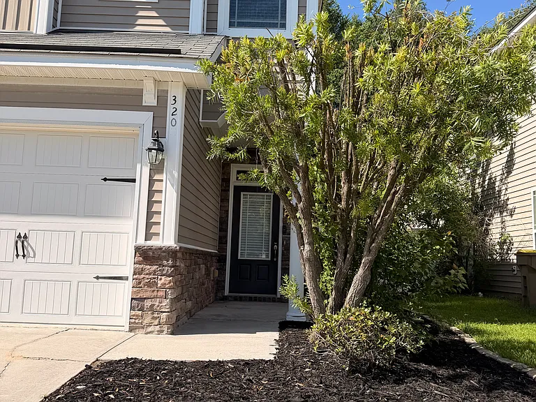 320 Summer Hill Way — Photo 23