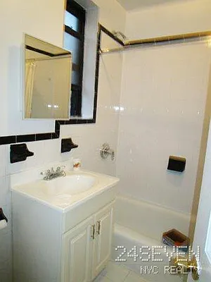 Rented by 24 7 NYC Realty Inc. | media 37