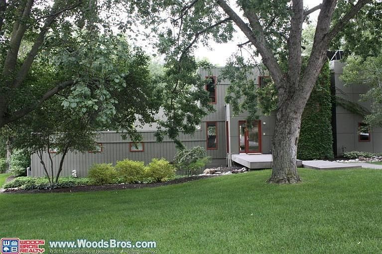 1st image of 8043 Northshore Dr