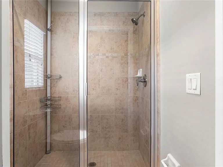 19303 Water Maple Dr — Photo 45