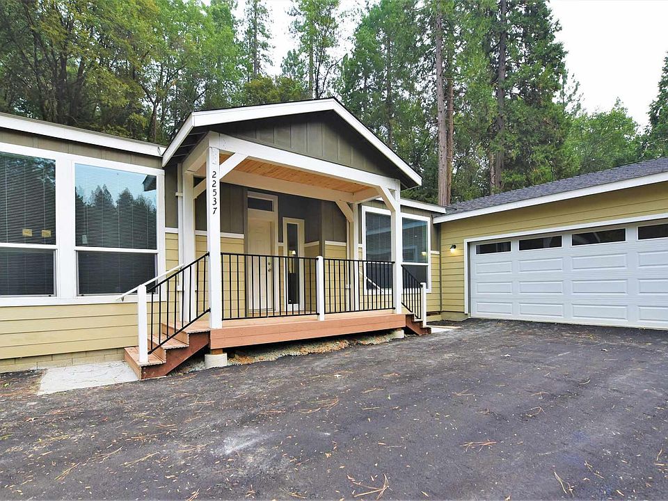 1st image of 22537 E Rhine River Dr