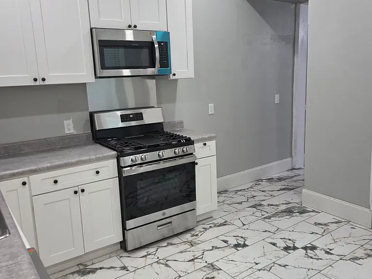 1629 Netherwood Ave — Photo 14