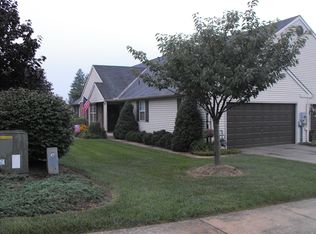 3276 Falcon Ln, Dover, PA 17315