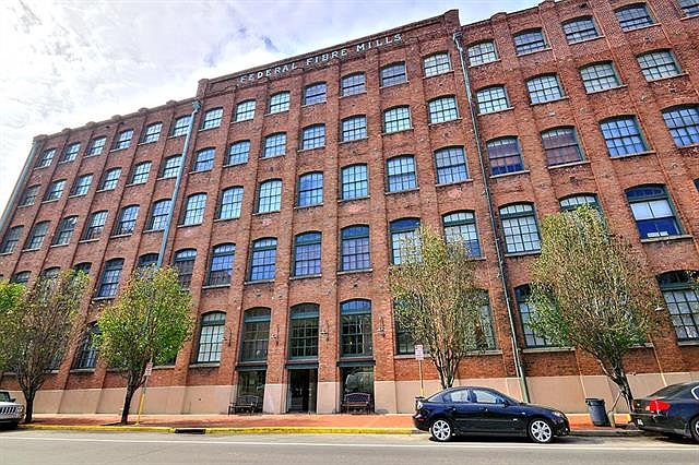 1st image of 1107 S Peters St APT 526