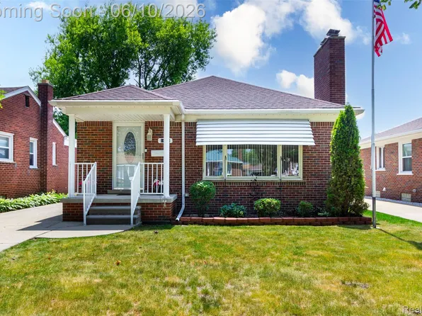 14869 Champaign Rd, Allen Park, MI 48101