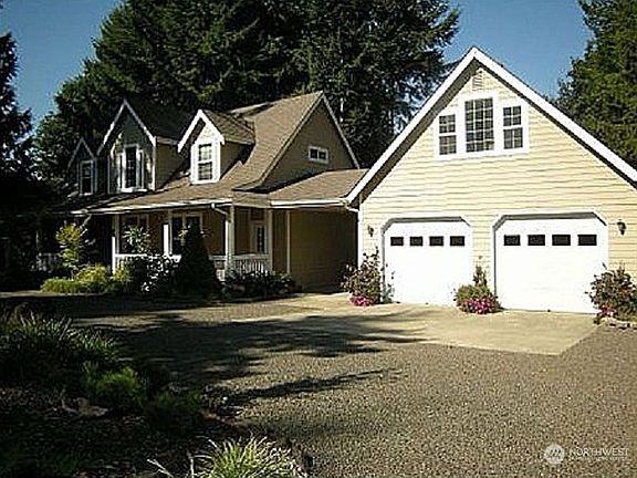 2nd image of 221 E Olympic Palisades Drive