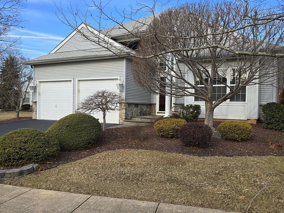 1st image of 26 Dante Drive