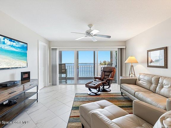 4th image of 5944 S River Run Dr Unit 5944