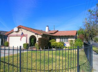 16101 Otsego St, Encino, CA 91436