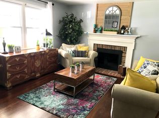 1036 Saxon Hill Dr, Cockeysville, MD 21030